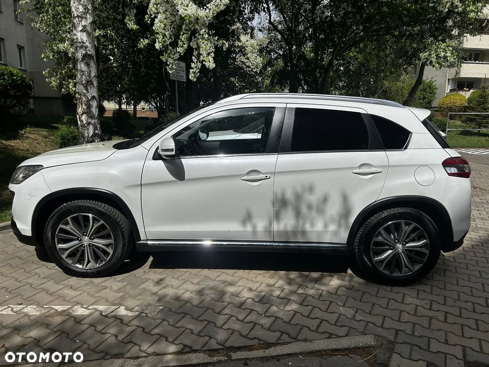 Peugeot 4008 - 4