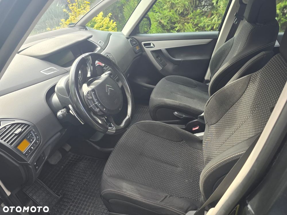 Citroën C4 Picasso - 11