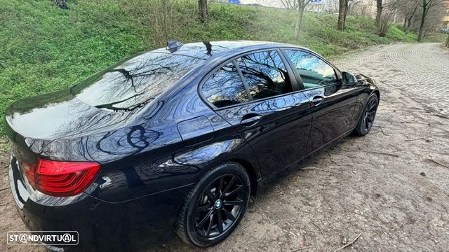 BMW 525 d Auto - 24