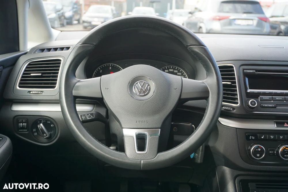Volkswagen Sharan 2.0 TDI Comfortline - 12