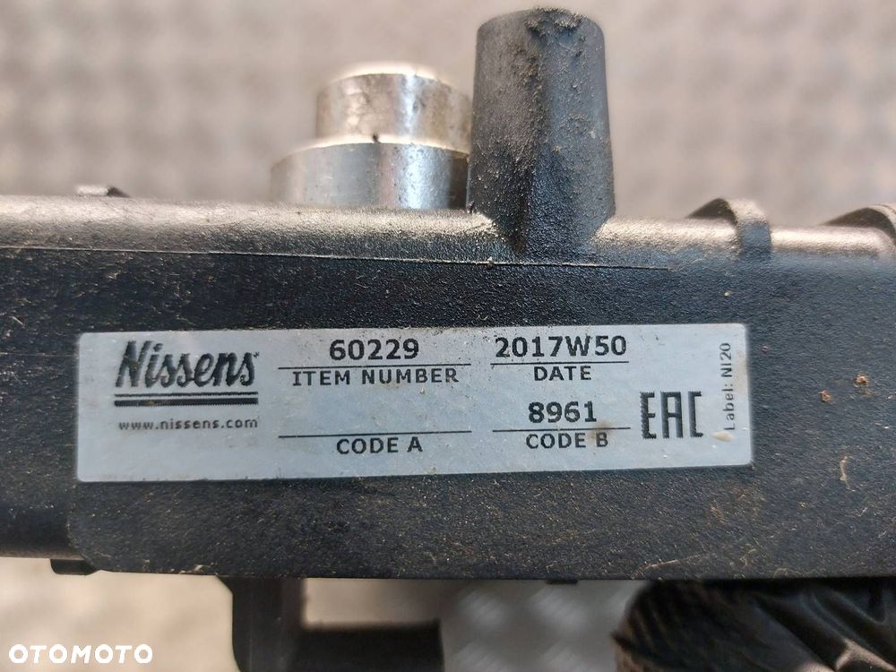 CHŁODNICA WODY AUDI A4 B5 1.8 20V NISSENS 60229 - 3