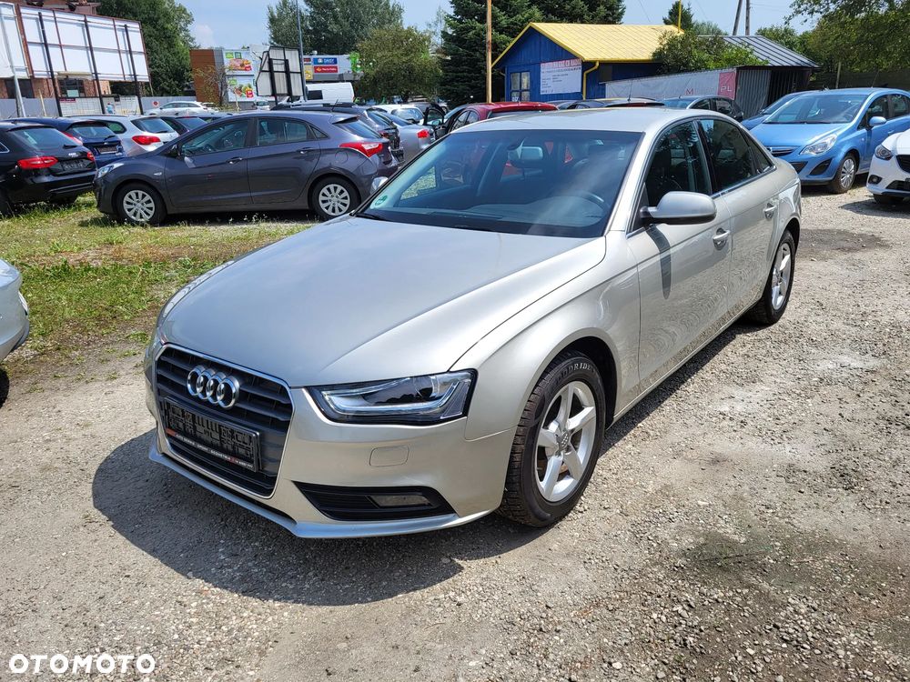 Audi A4 Limousine 1.8 TFSI Attraction - 1