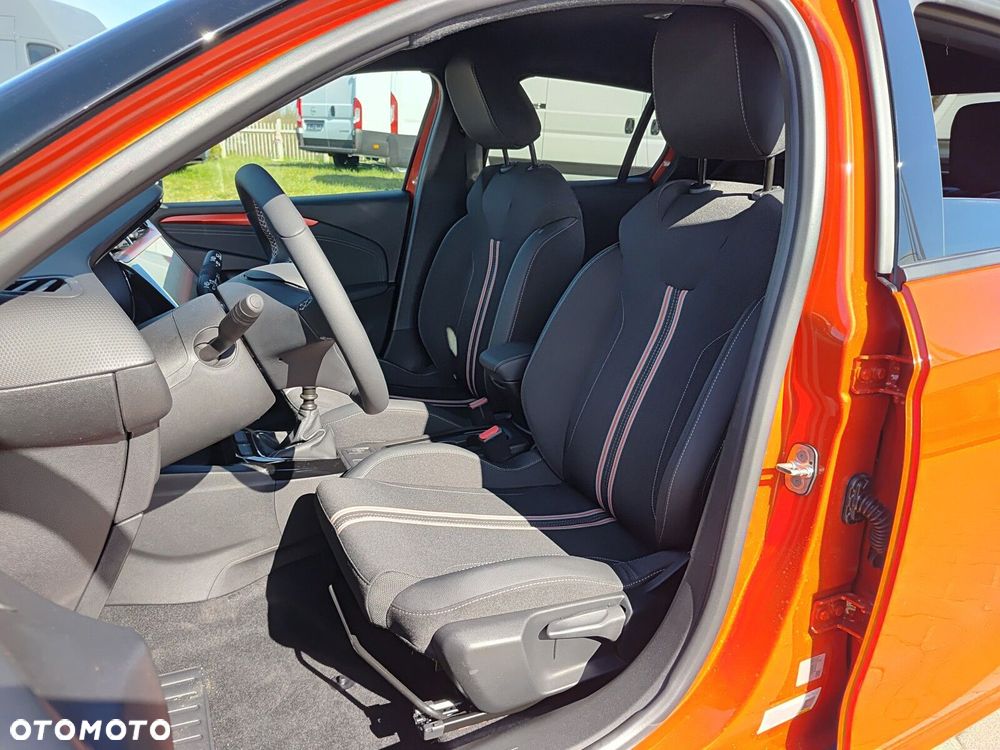 Opel Corsa - 18