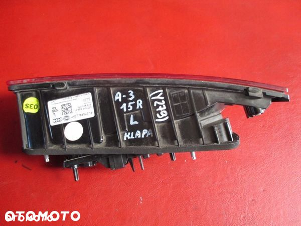 AUDI A3 8V 3D LAMPA LEWA TYŁ W KLAPĘ 8V3945075 - 4