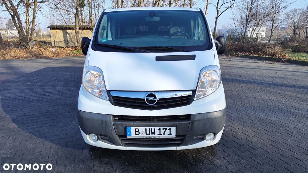 Opel Vivaro - 14