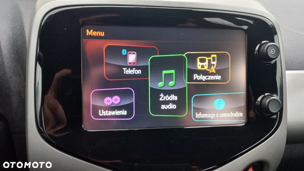 Toyota Aygo x-play Edition S+ - 21