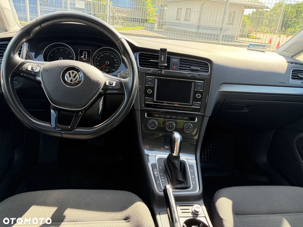 Volkswagen Golf 1.4 TSI BMT Highline DSG - 5