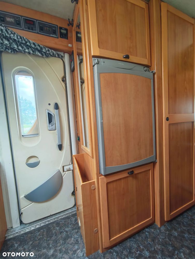 Hymer-Eriba E690 - 15