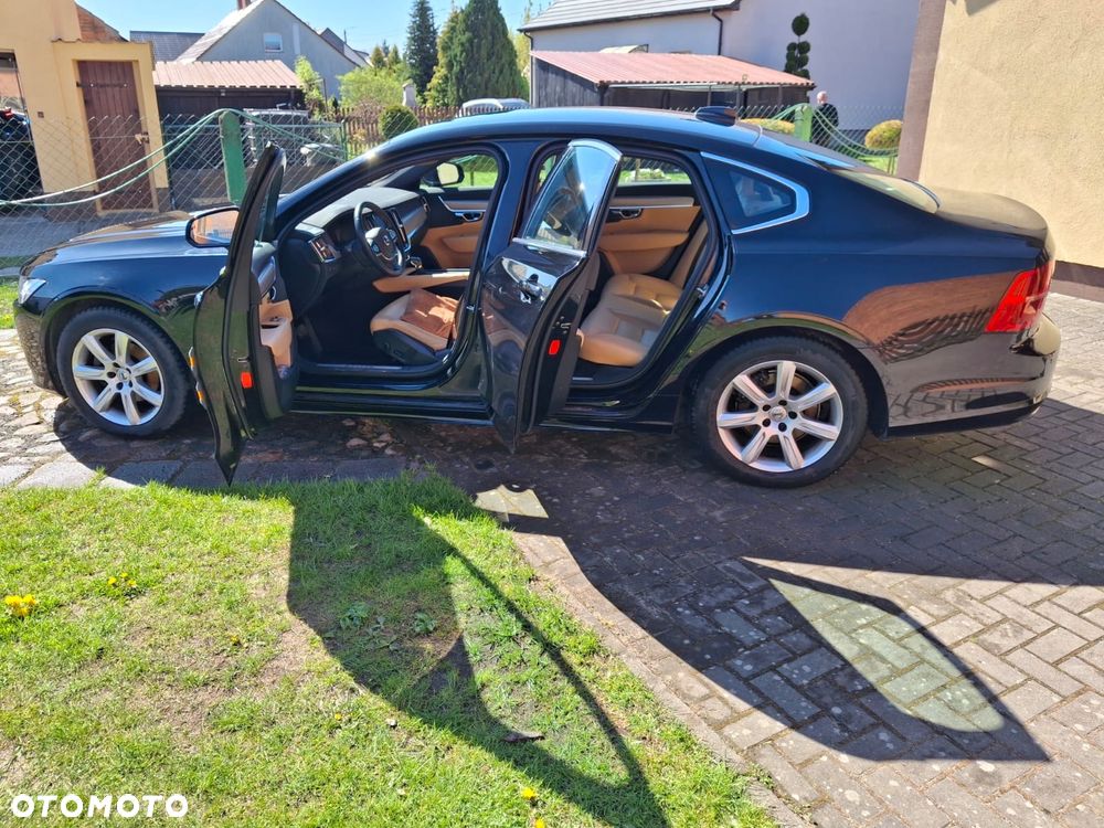 Volvo S90 D4 Momentum Pro - 4