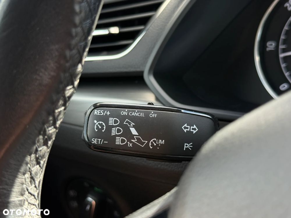 Skoda Superb 2.0 TDI Ambition DSG - 16