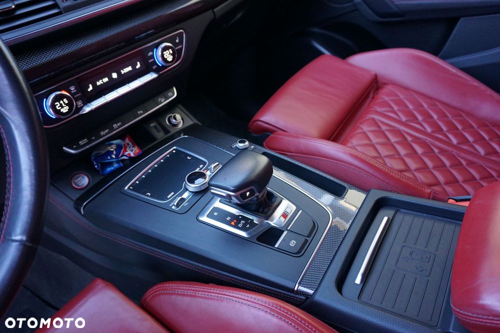 Audi SQ5 - 25