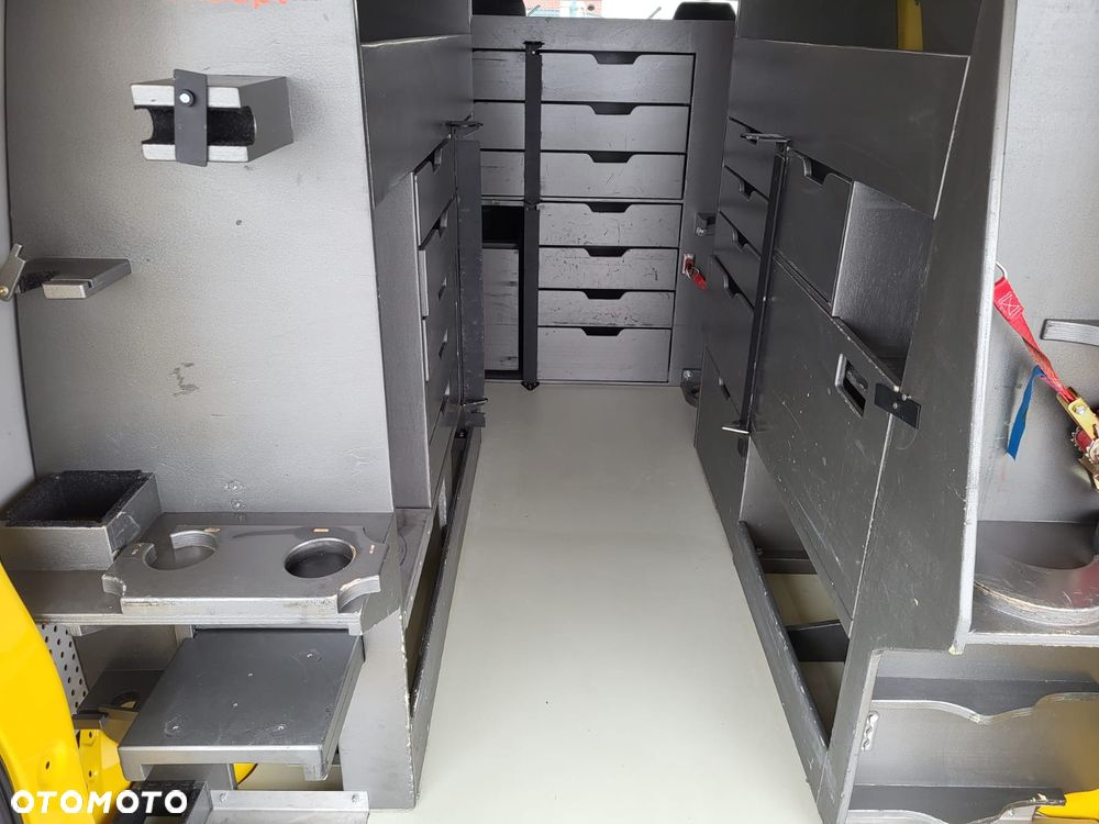 Volkswagen TRANSPORTER T6-2.0 TDI-DŁUGI-150 KM-SERWIS MOBILNY-KLIMA-ŁADNY - 8