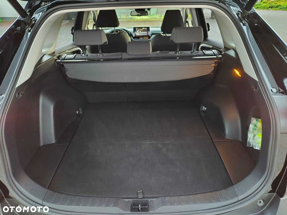 Toyota RAV4 - 6