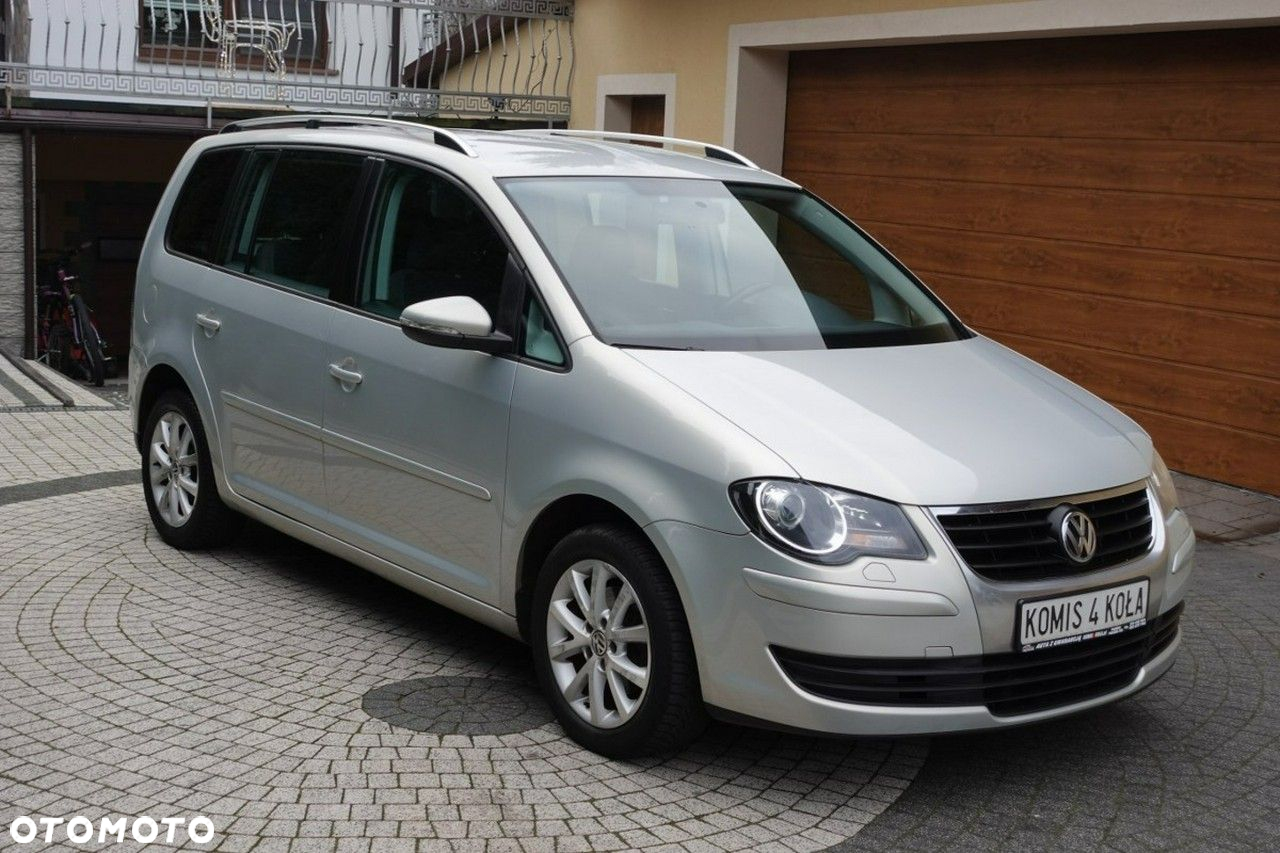 Volkswagen Touran - 7