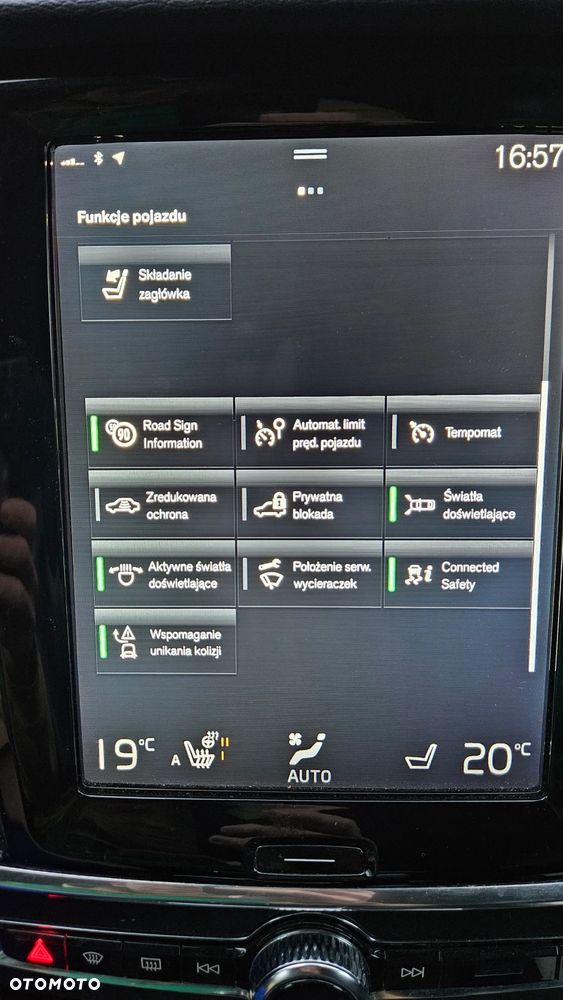 Volvo V90 D4 Inscription - 21