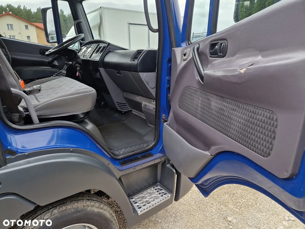 Nissan Atleon 3.0 - 7