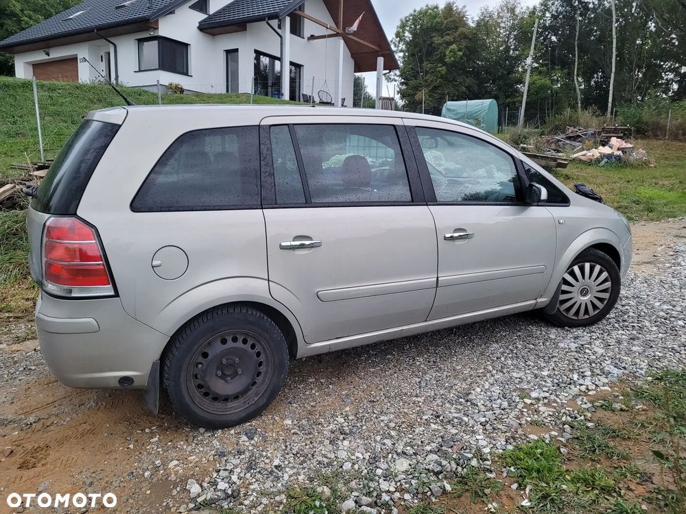 Opel Zafira 2006 photo 4