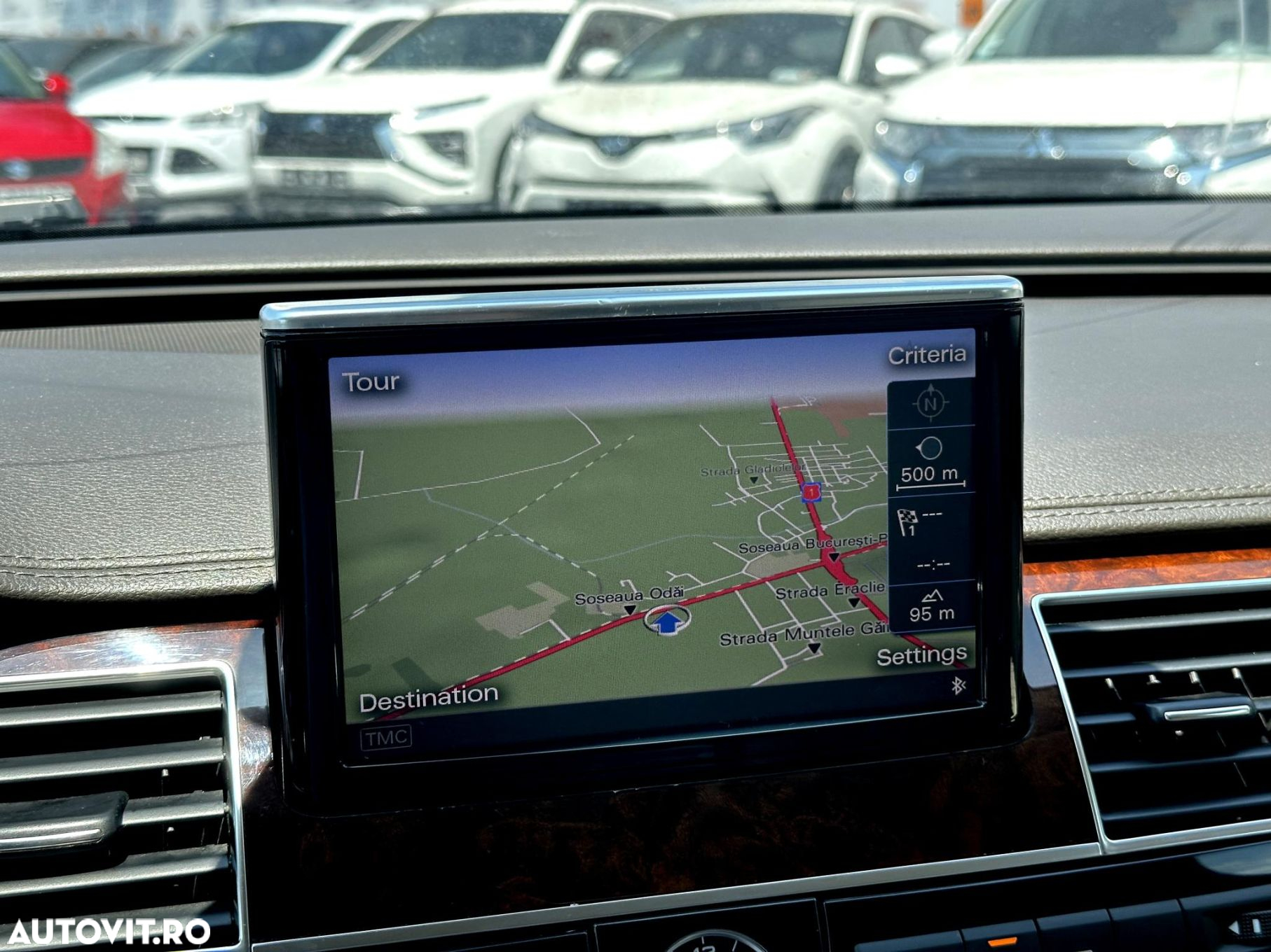 Audi A8 - 12