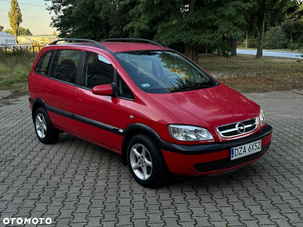 Opel Zafira 1.6 16V Base - 4