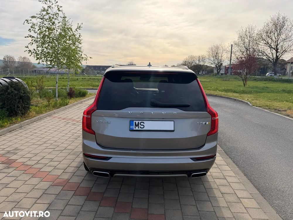 Volvo XC 90 - 6