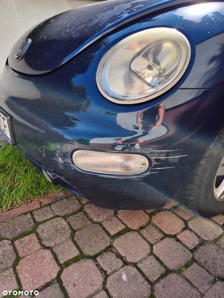 Volkswagen New Beetle - 2