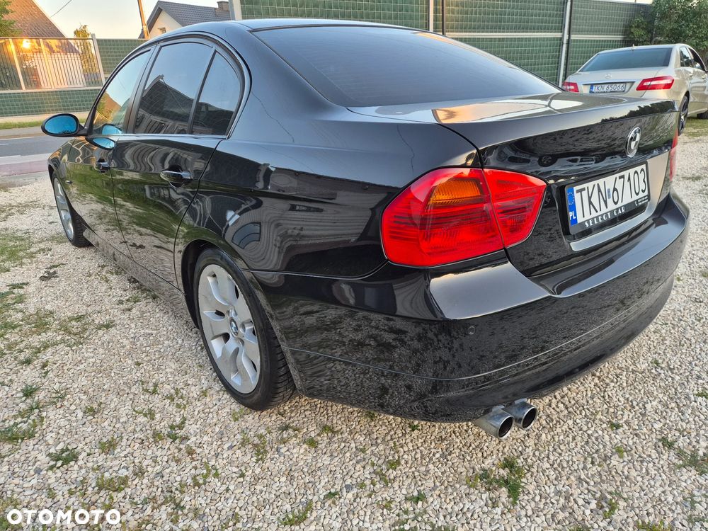 BMW Seria 3 325i - 3