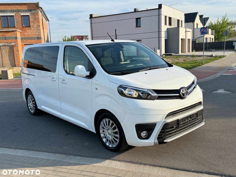 Toyota Proace Verso 1,5-l-D-4D L1 (8-Si.) Family - 7