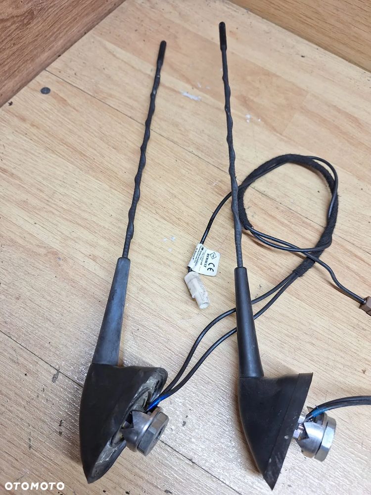 Antena dachowa renault master IV  282173314r  2822174506R - 2