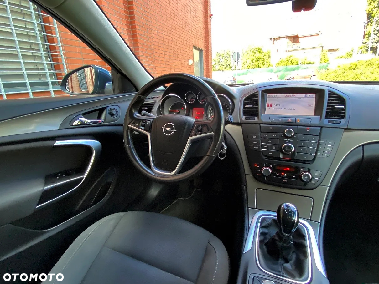 Opel Insignia 2.0 CDTI Sports Tourer - 19