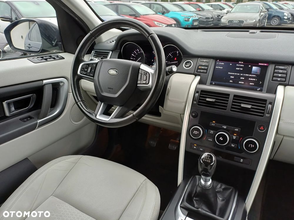 Land Rover Discovery Sport TD4 Pure - 23