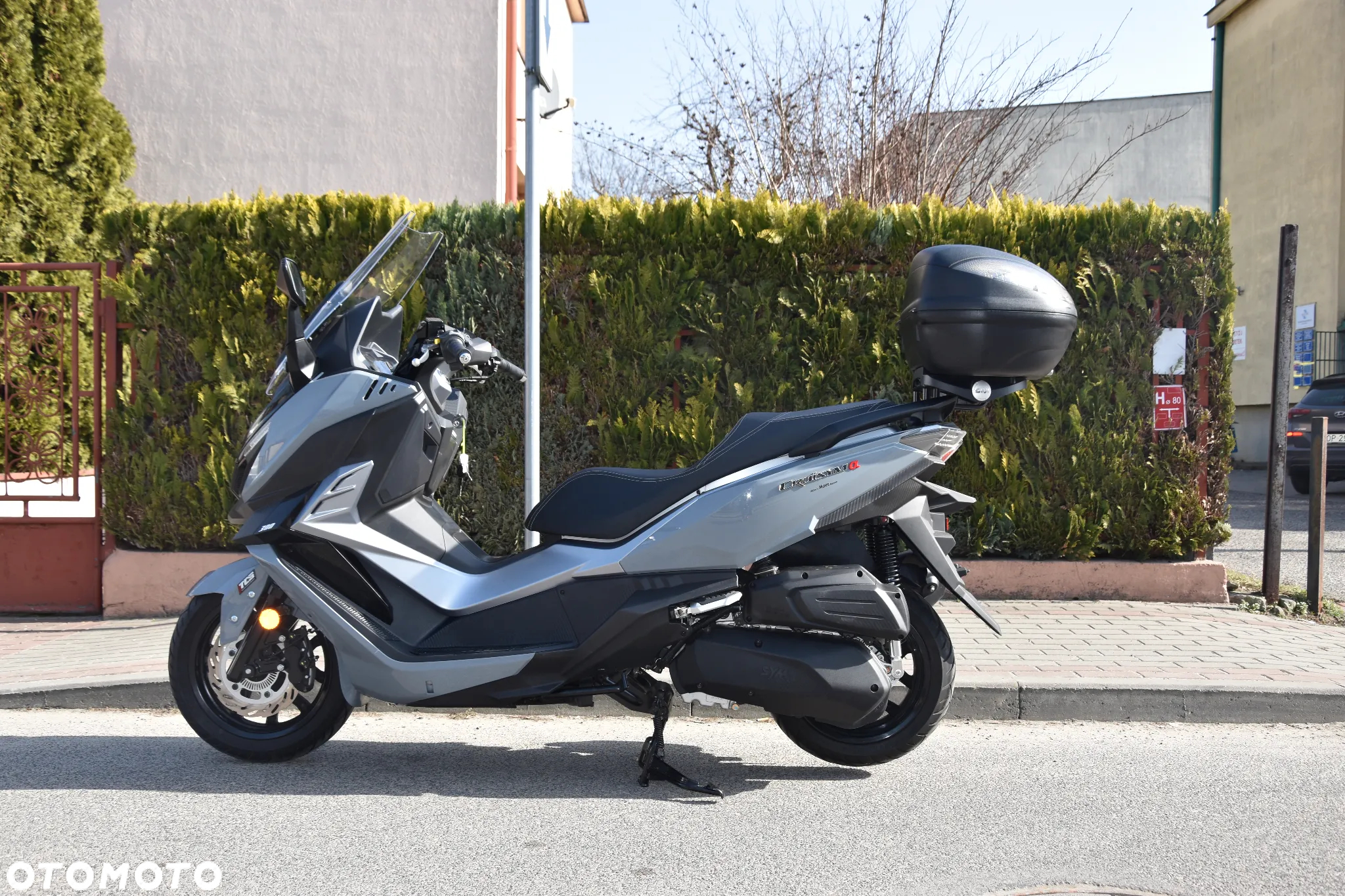 SYM CRUiSYM - 3