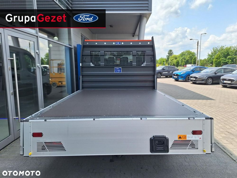 Ford Transit - 19