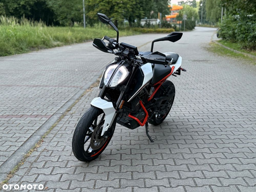 KTM Duke 125 - 1