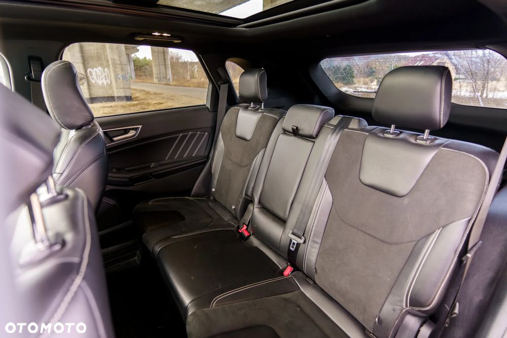 Ford Edge - 16