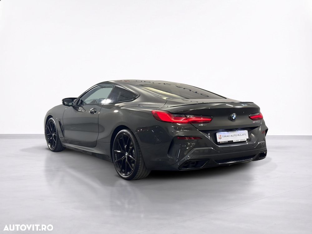 BMW M8 2023 — imagine 3