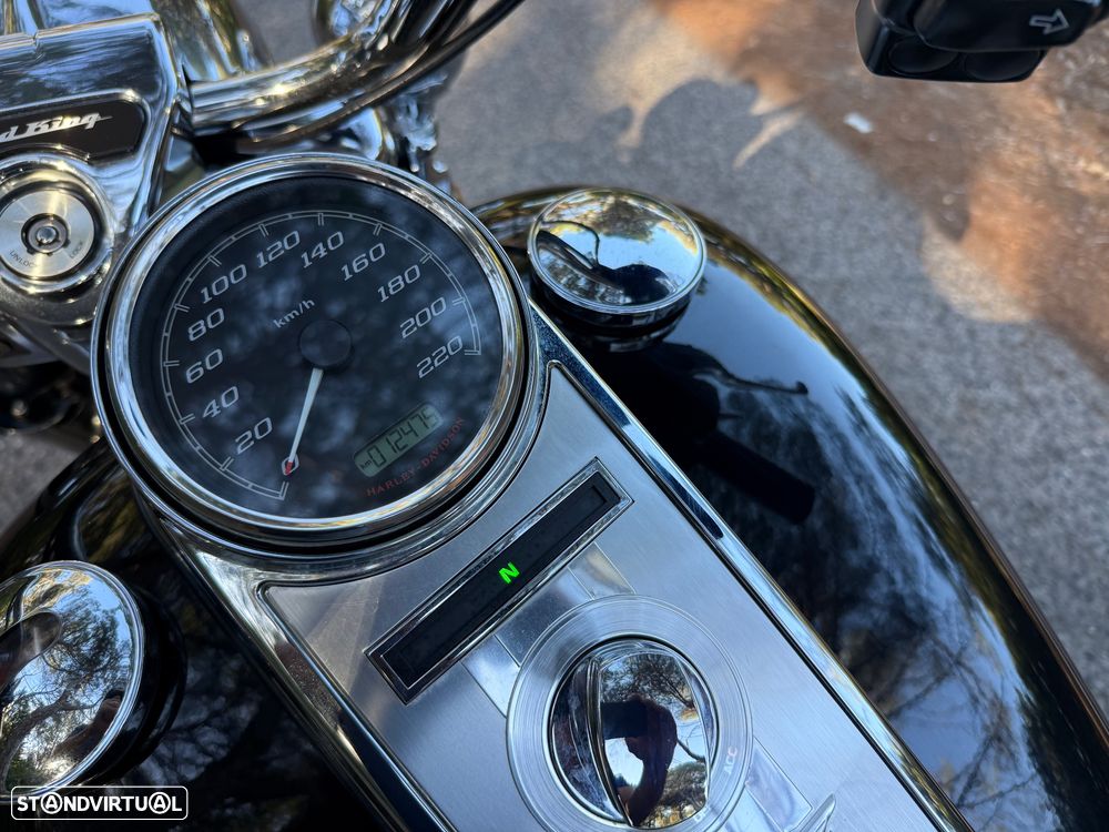 Harley-Davidson Road King 107 - 25
