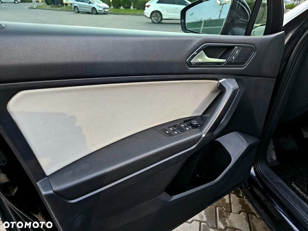 Volkswagen Tiguan Allspace 2.0 TSI 4Mot Comfortline DSG - 22