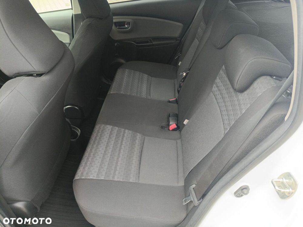 Toyota Yaris - 19