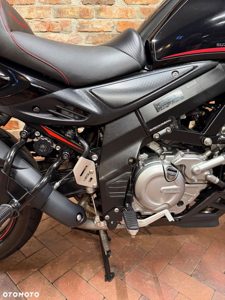 Suzuki DL - 38