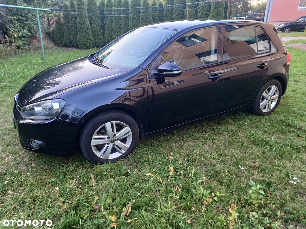 Volkswagen Golf 1.6 TDI DPF BlueMotion Technology MATCH - 4