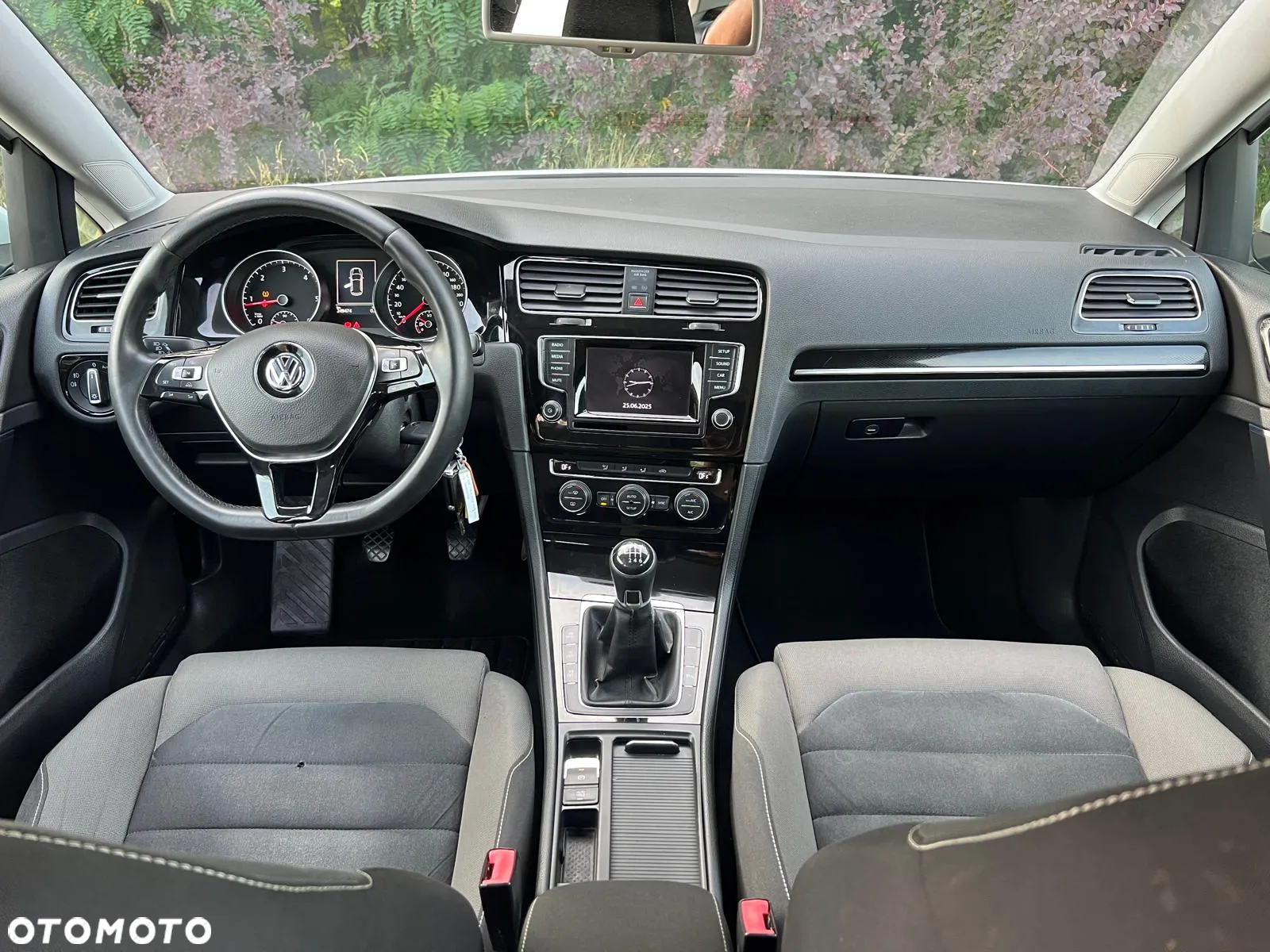 Volkswagen Golf 2.0 BlueTDI 4Motion Comfortline - 11