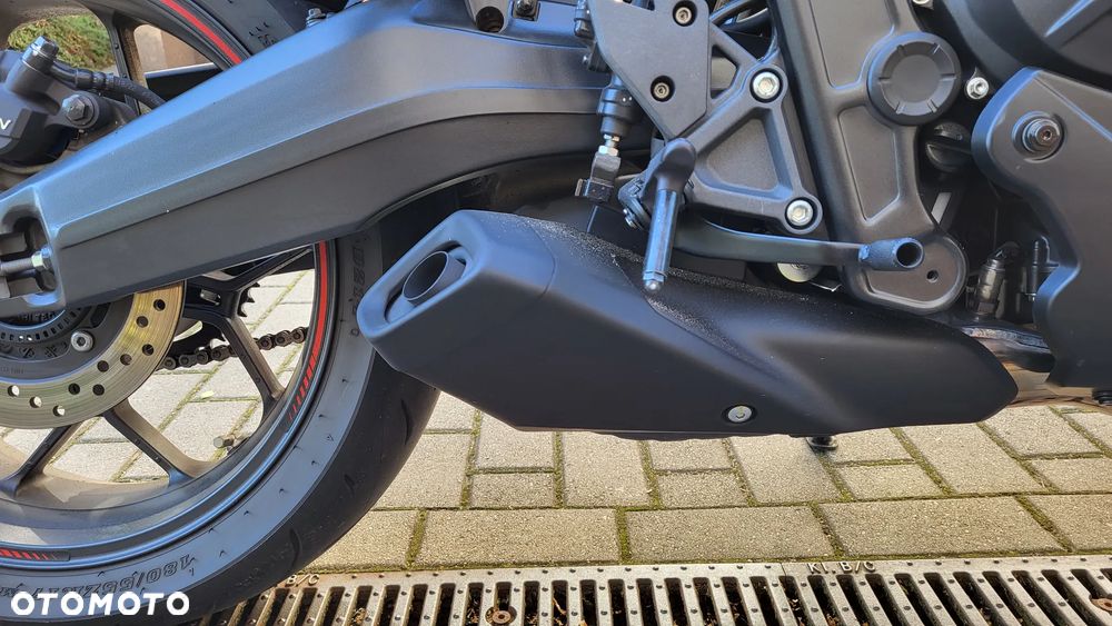 Honda CB - 24
