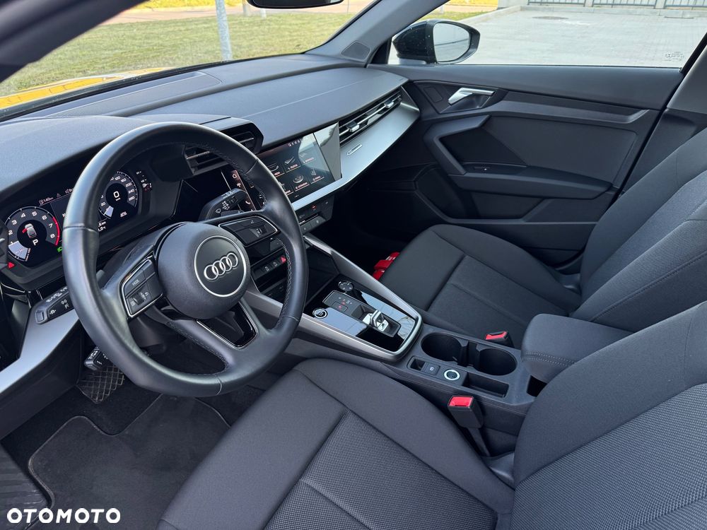 Audi A3 Sportback 35 TFSI mHEV S tronic - 18