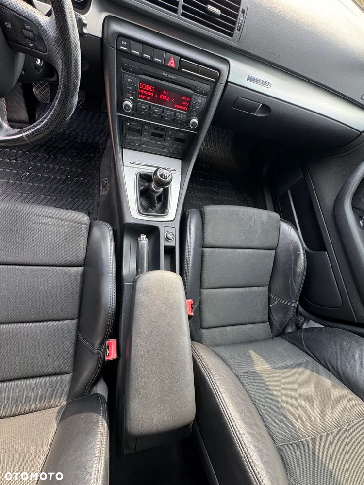 Audi A4 Avant - 14