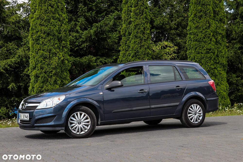 Opel Astra 1.6 Exklusiv - 4