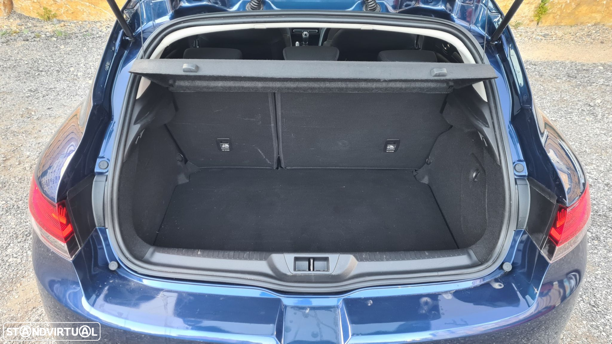 Renault Mégane 1.5 Blue dCi Intens - 45