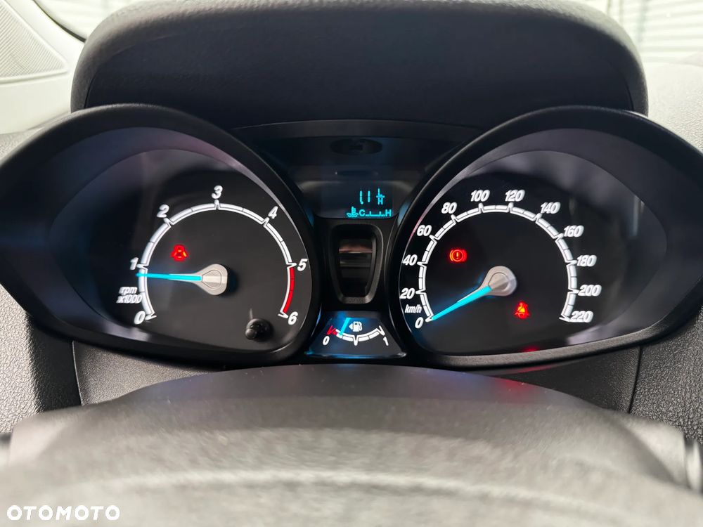 Ford Courier L1 Niski Przebieg! - 27