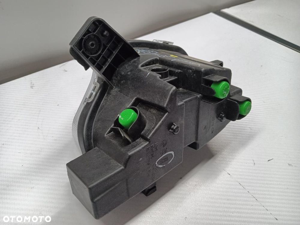 HALOGEN PRZÓD PRZEDNI PRAWY VW TAIGO 2G7941662 - 7