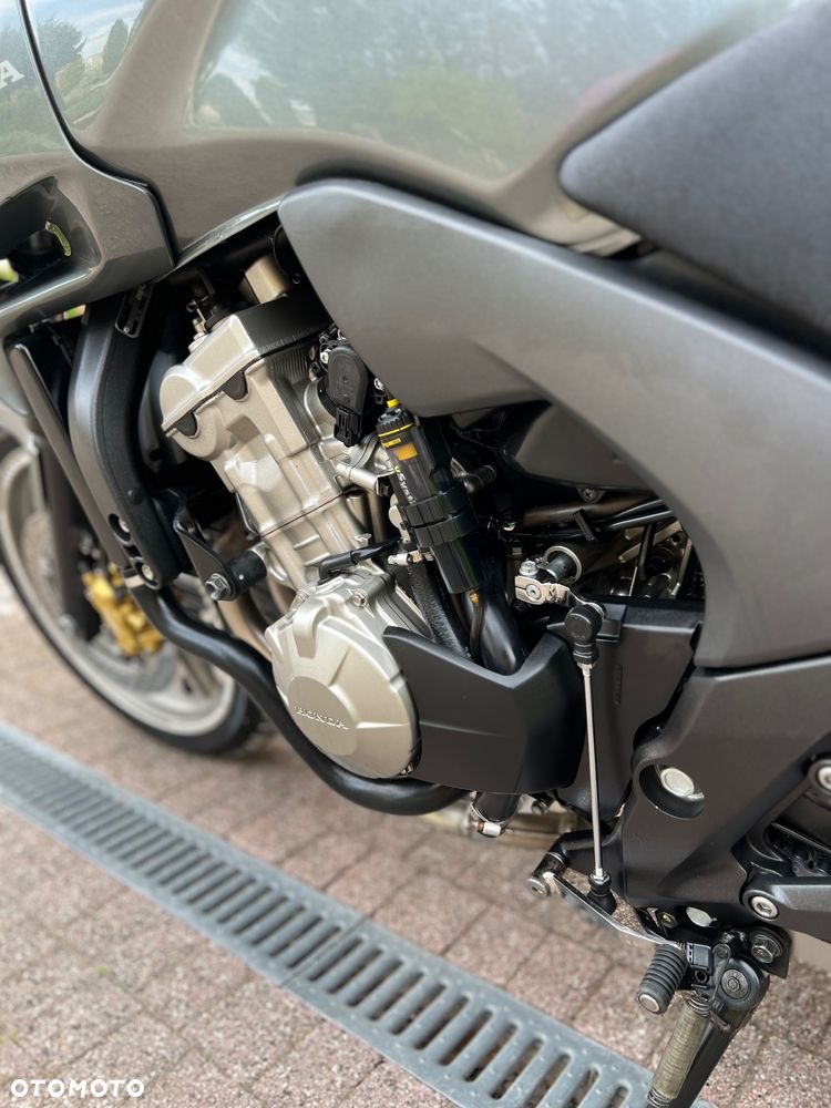 Honda CBF - 25