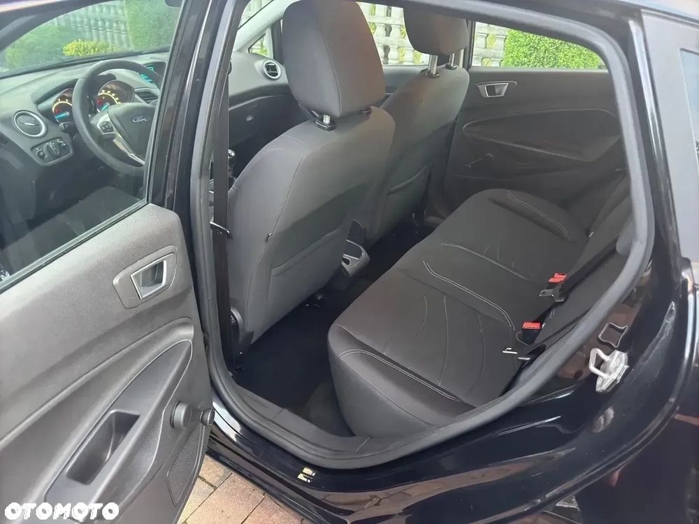 Ford Fiesta - 7